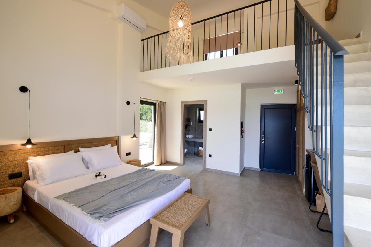 Elies Aesthetic Living Hotel Nea Iraklitsa ภายนอก รูปภาพ