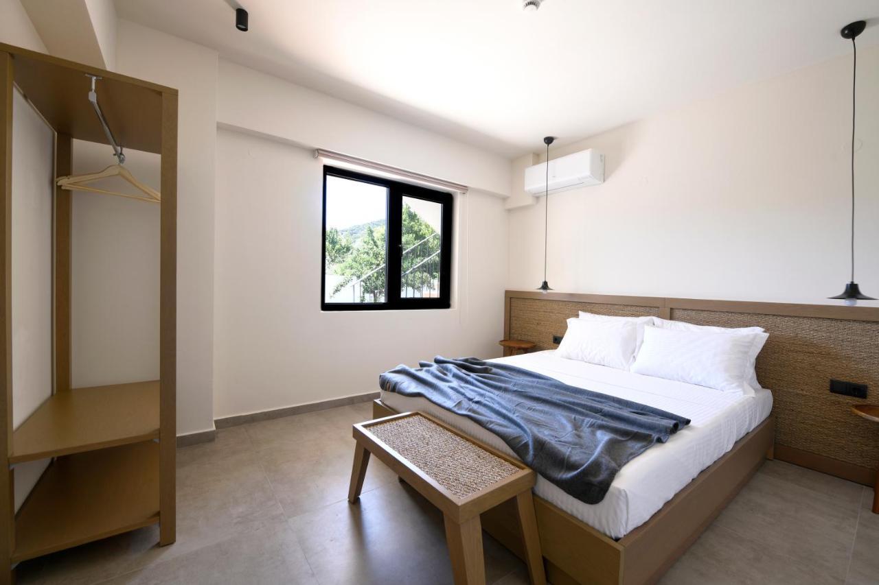 Elies Aesthetic Living Hotel Nea Iraklitsa ภายนอก รูปภาพ